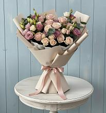 Букет цветов из:  Розы и Лизиантусы в Партизанске
