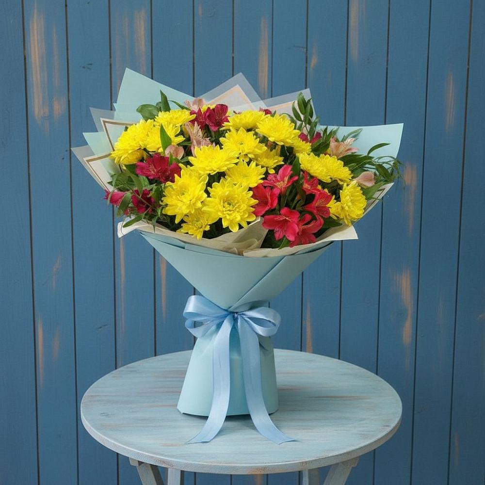 Букет цветов из: Альстромерии и Хризантемы в Партизанске