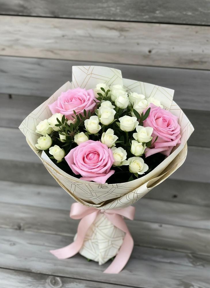 Букет цветов из: Розы в Партизанске