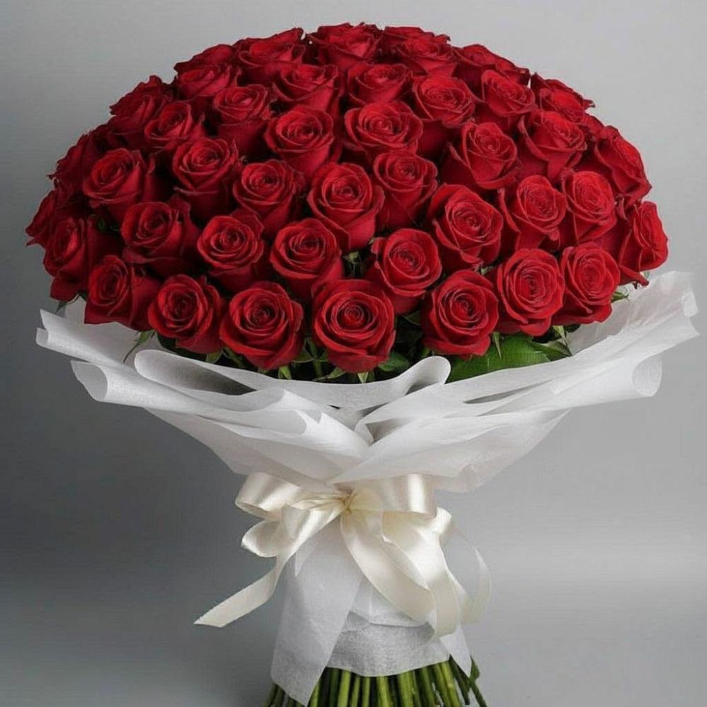 Букет 101 Красная роза Блэк Мэджик в Партизанске