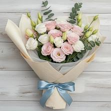 Букет цветов из:  Лизиантусы в Партизанске
