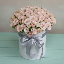 Цветочная композиция из Розы в шляпной коробке в Партизанске