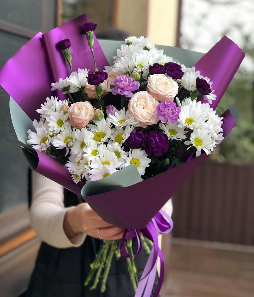 Букет цветов из: Хризантемы, Гвоздики и Розы в Партизанске