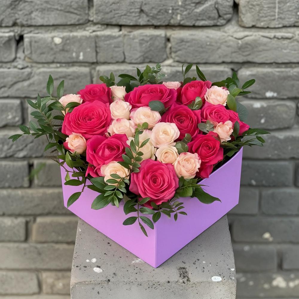 Цветочная композиция из Розы в коробке в Партизанске
