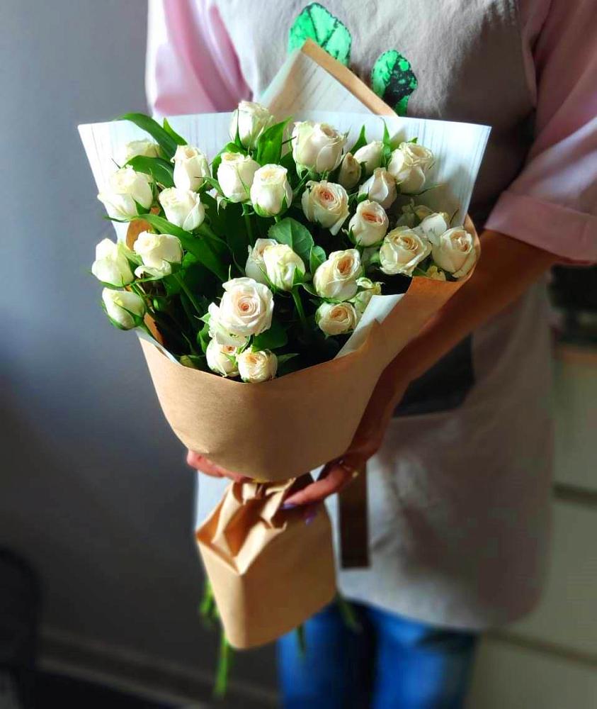 Букет цветов из: Розы в Партизанске