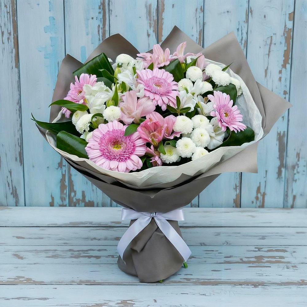 Букет цветов из: Герберы, Альстромерии и Хризантемы в Партизанске
